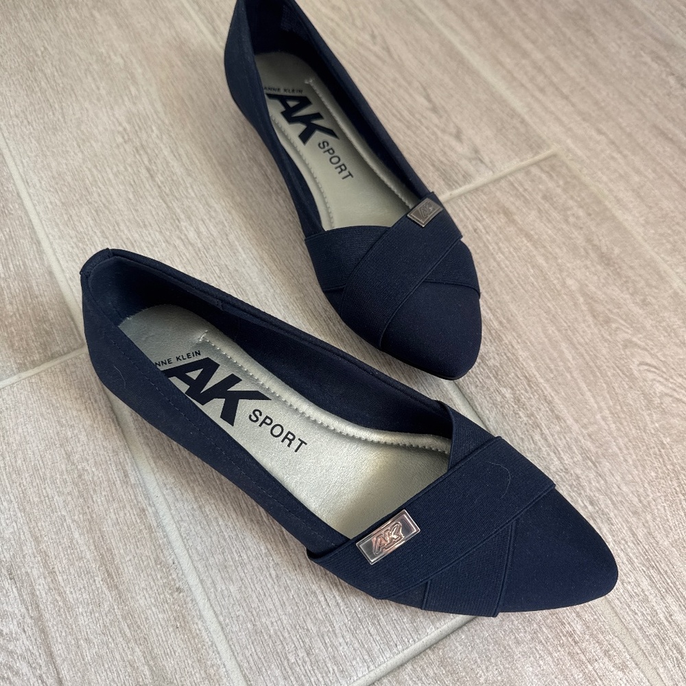 Anne Klein sport flats